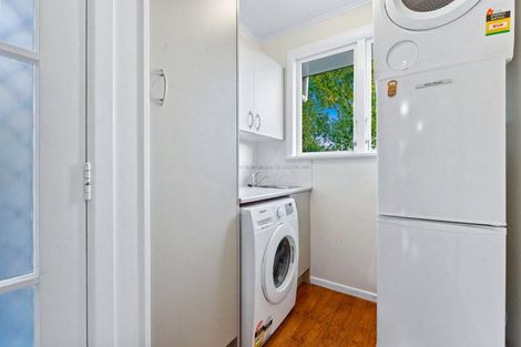 Photo of property in 23 Hutchinsons Road, Bucklands Beach, Auckland, 2014