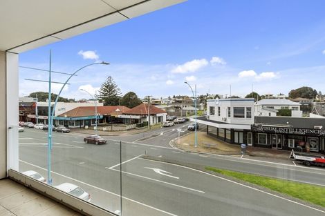 Photo of property in Algarve Apartments, 207/332 Maunganui Road, Mount Maunganui, 3116