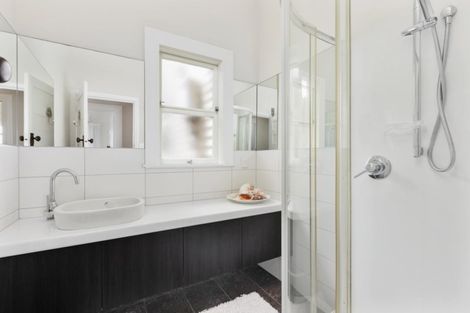 Photo of property in 17 Sixth Avenue, Tauranga, 3110