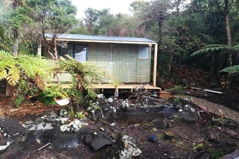 Photo of property in 787 Scenic Drive, Henderson Valley, Auckland, 0612