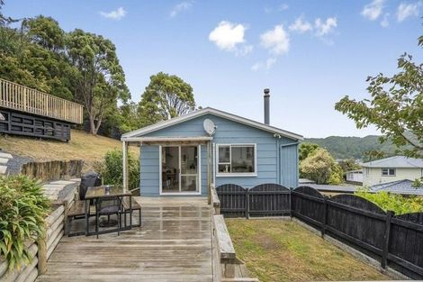 Photo of property in 11 Matariki Grove, Wainuiomata, Lower Hutt, 5014
