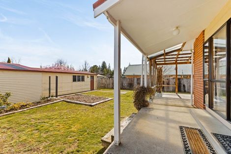 Photo of property in 17 Benmore Place, Omarama, 9412