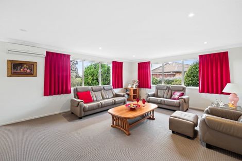 Photo of property in 82 Merriman Place, Pyes Pa, Tauranga, 3112