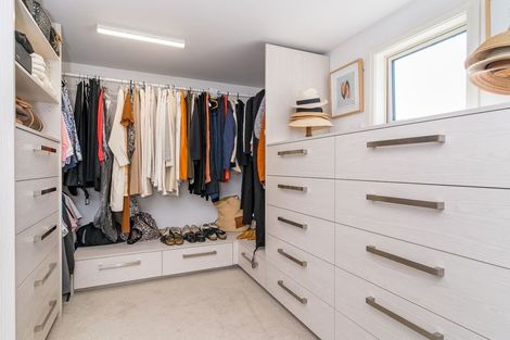 Photo of property in 1 Hawkdun Place, Bridge Hill, Alexandra, 9320