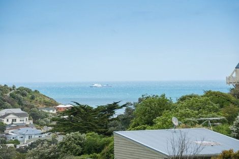 Photo of property in 37 Hudson Street, Island Bay, Wellington, 6023
