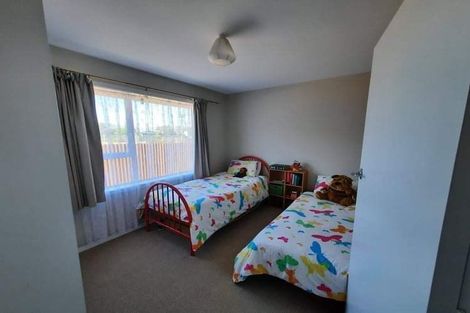 Photo of property in 53 Rowan Avenue, Aranui, Christchurch, 8061