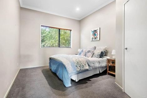 Photo of property in 52 Shelter Drive, Greenhithe, Auckland, 0632