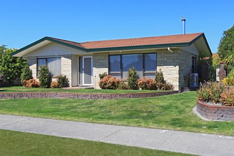Photo of property in 15 Swansea Place, Tamatea, Napier, 4112