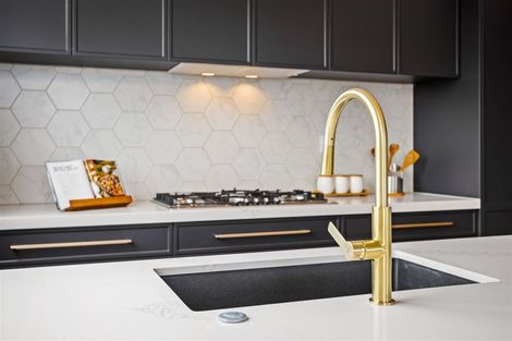 Photo of property in 5 Seawind Way, Hobsonville, Auckland, 0616