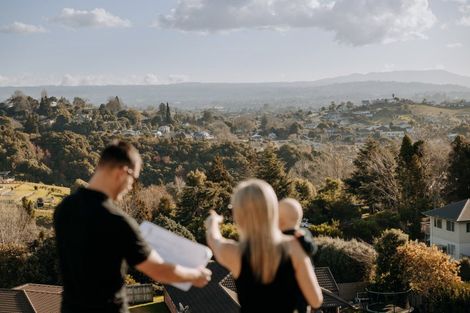 Photo of property in 5 Flight Valley Way, Welcome Bay, Tauranga, 3175