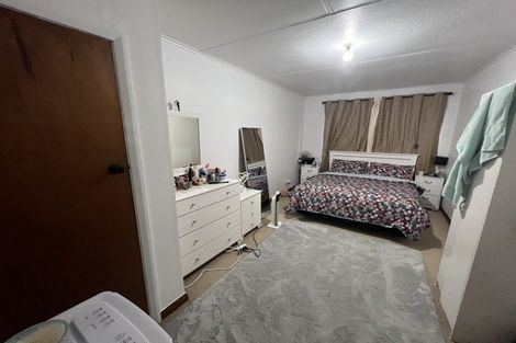 Photo of property in 16 Cardiff Street, Awapuni, Palmerston North, 4412