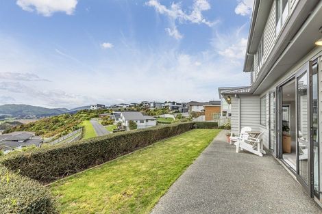 Photo of property in 75 Endeavour Drive, Whitby, Porirua, 5024