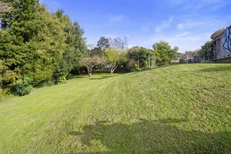 Photo of property in 11 Herbert Drive, Whangamata, 3620