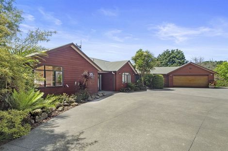 Photo of property in 64 Gervin Road, Wainui, Silverdale, 0992