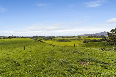 Photo of property in 319 Dover Road, Okato, 4374