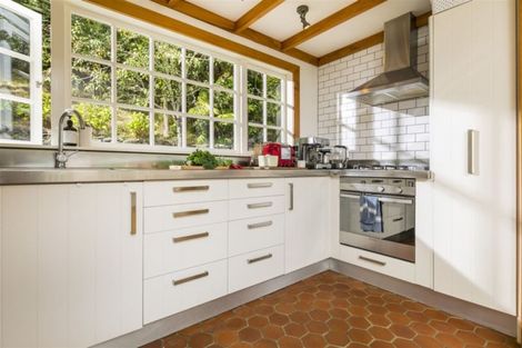 Photo of property in 354 Wairere Road, Waitakere, Henderson, 0782