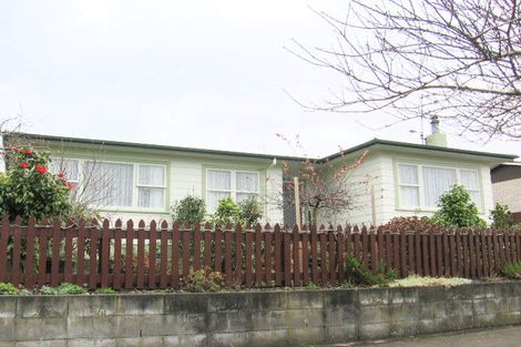 Photo of property in 20 Dewe Avenue, Feilding, 4702