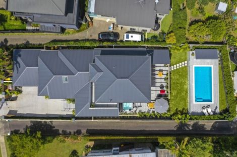 Photo of property in 31 Seacliffe Avenue, Belmont, Auckland, 0622