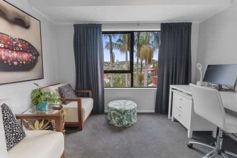 Photo of property in 2/57 Nigel Road, Browns Bay, Auckland, 0630