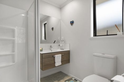 Photo of property in 12 Winspear Place, Omokoroa, 3114