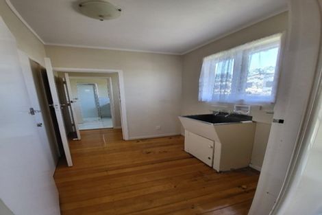 Photo of property in 27 Fairview Road, Papatoetoe, Auckland, 2025