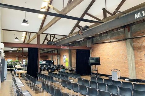 Photo of property in 1 Davy Street, Carterton, 5713