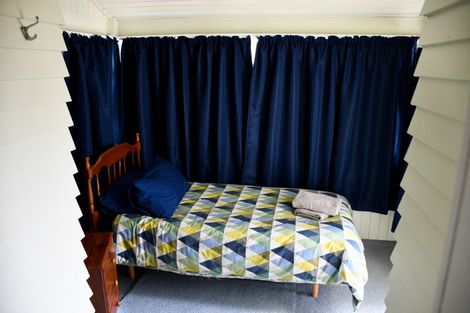 Photo of property in 126 Waverley Street, Karamea, 7893