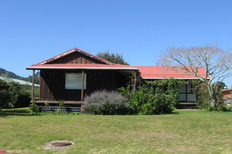 Photo of property in 17 Hardy Place, Cooks Beach, Whitianga, 3591