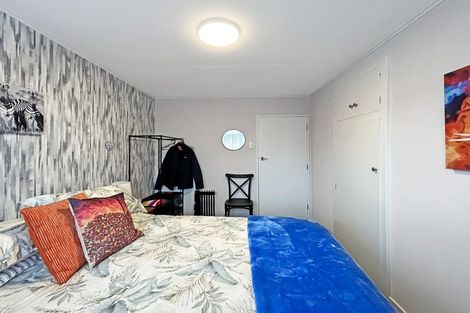 Photo of property in 80 Albert Street, Winton, 9720