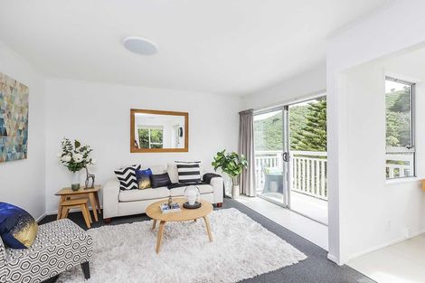 Photo of property in 2/59 Hungerford Road, Houghton Bay, Wellington, 6023