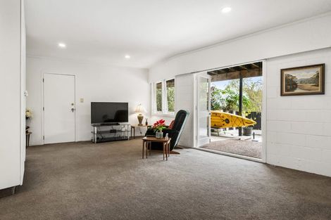Photo of property in 7 Hume Drive, Hillcrest, Auckland, 0627