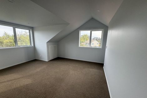 Photo of property in 12 Kahu Road, Otaihanga, Paraparaumu, 5036