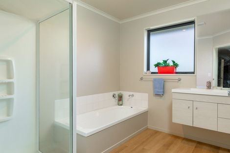 Photo of property in 2 Kingwell Drive, Springlands, Blenheim, 7201