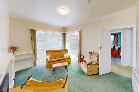 Photo of property in 50 Great North Road, Saint Johns Hill, Whanganui, 4500