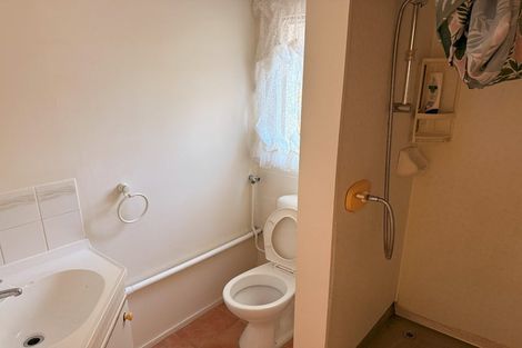 Photo of property in 11 Barlow Place, Chatswood, Auckland, 0626