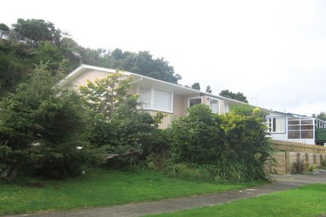 Photo of property in 9 Laburnum Grove, Maungaraki, Lower Hutt, 5010