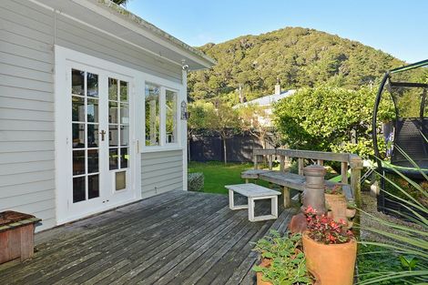 Photo of property in 3 Ngaio Street, Eastbourne, Lower Hutt, 5013