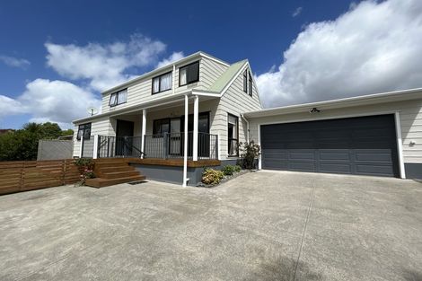 Photo of property in 14a Chablis Place, Henderson, Auckland, 0612