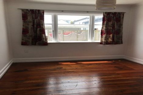 Photo of property in 54 Elizabeth Street, Mount Victoria, Wellington, 6011