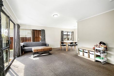 Photo of property in 36a Beauchamp Street, Tawa, Wellington, 5028