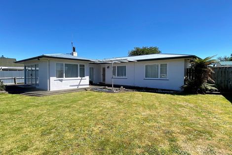 Photo of property in 44 Hospital Street, Dannevirke, 4930