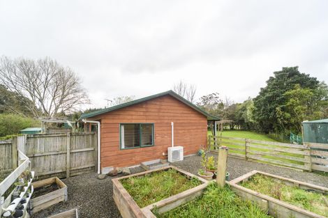 Photo of property in 274 Turitea Road, Turitea, Palmerston North, 4472