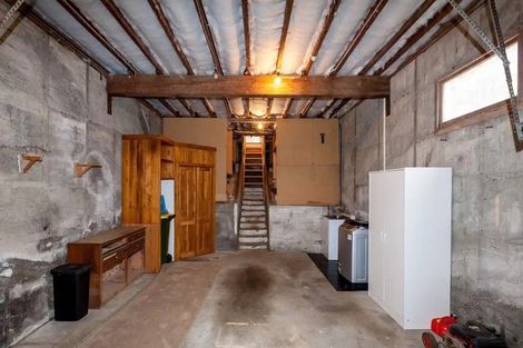 Photo of property in 13a Seaview Road, Marfell, New Plymouth, 4310