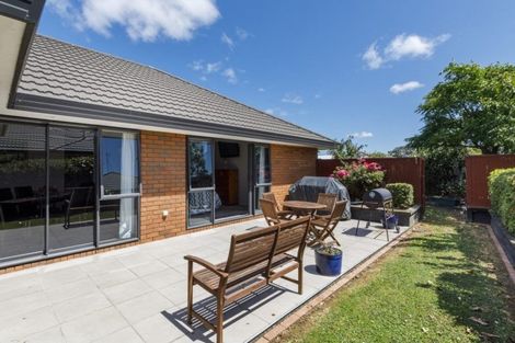 Photo of property in 45 Peter Hall Drive, Kelvin Grove, Palmerston North, 4414