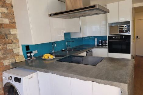 Photo of property in 1b/5 Charlotte Street, Eden Terrace, Auckland, 1021