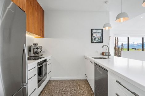 Photo of property in 11 Mckellar Drive, Jacks Point, Queenstown, 9371