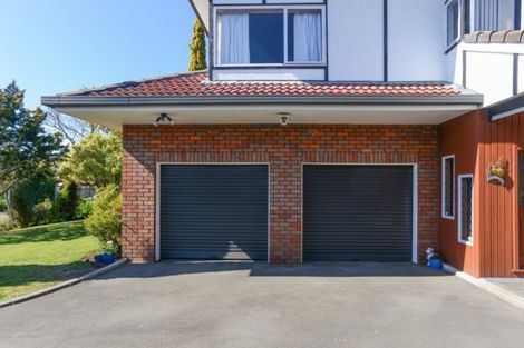Photo of property in 14 Hunters Hill, Havelock North, 4130