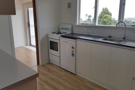 Photo of property in 72a Carlisle Road, Browns Bay, Auckland, 0632