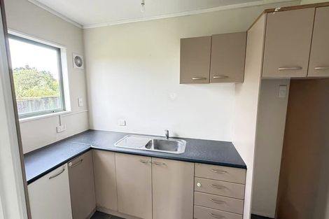 Photo of property in 26 Sunline Avenue, Massey, Auckland, 0614