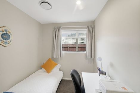 Photo of property in 39 Mappleton Avenue, Burnside, Christchurch, 8053